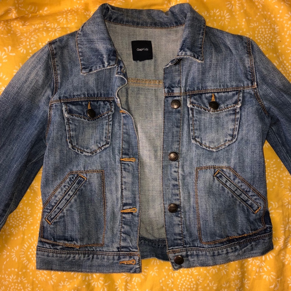 Gap kids cropped light wash jean jacket